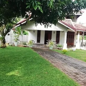 Ceylon Guest house